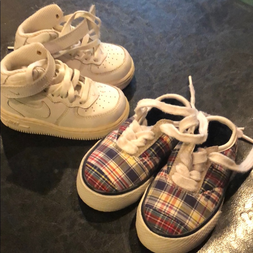 Lot of 2 baby/toddler shoes Nike & Phat Farm